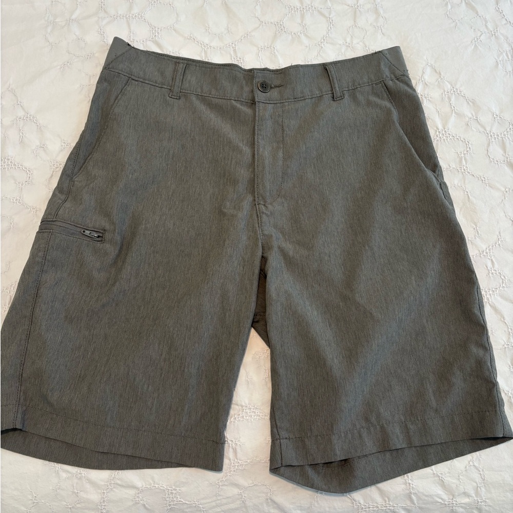 Lee Men's Charcoal Flat Front Shorts